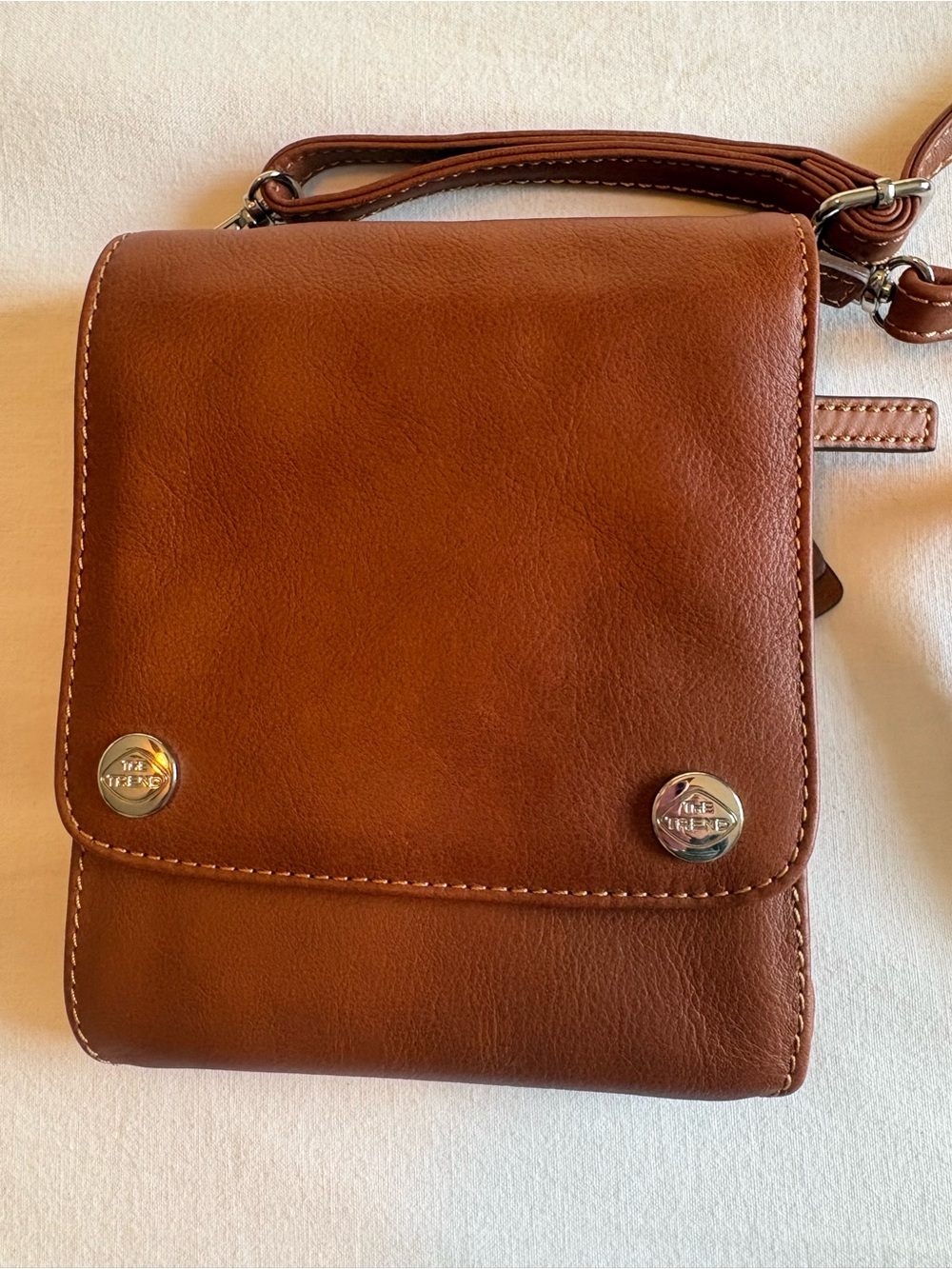 The Trend Italy Genuine Leather Multi-Pocket Organizer Crossbody Bag – Cognac - Picture 2 of 10